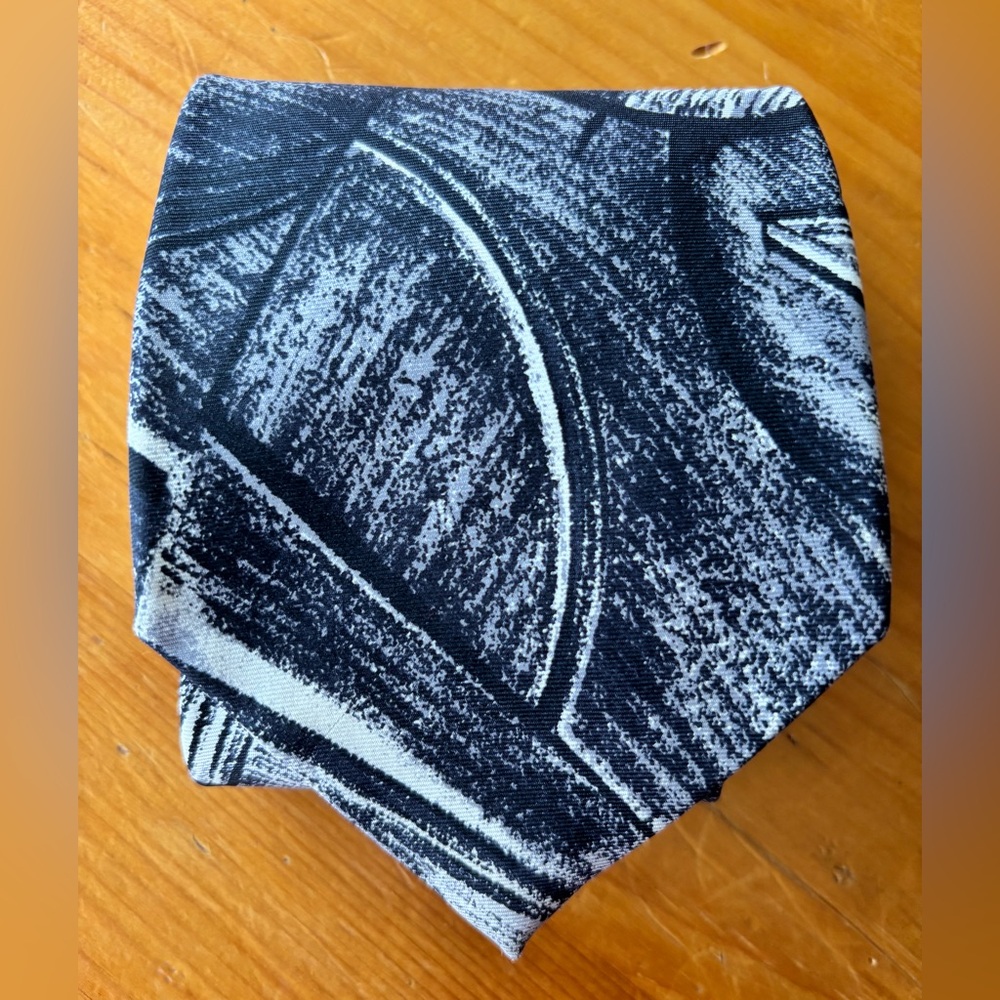 Stafford Abstract Black and Gray Silk Tie